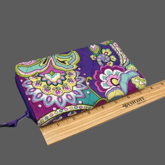 Vera Bradley Wallet in Heather Fabric (Retired) - Picture 7 of 8